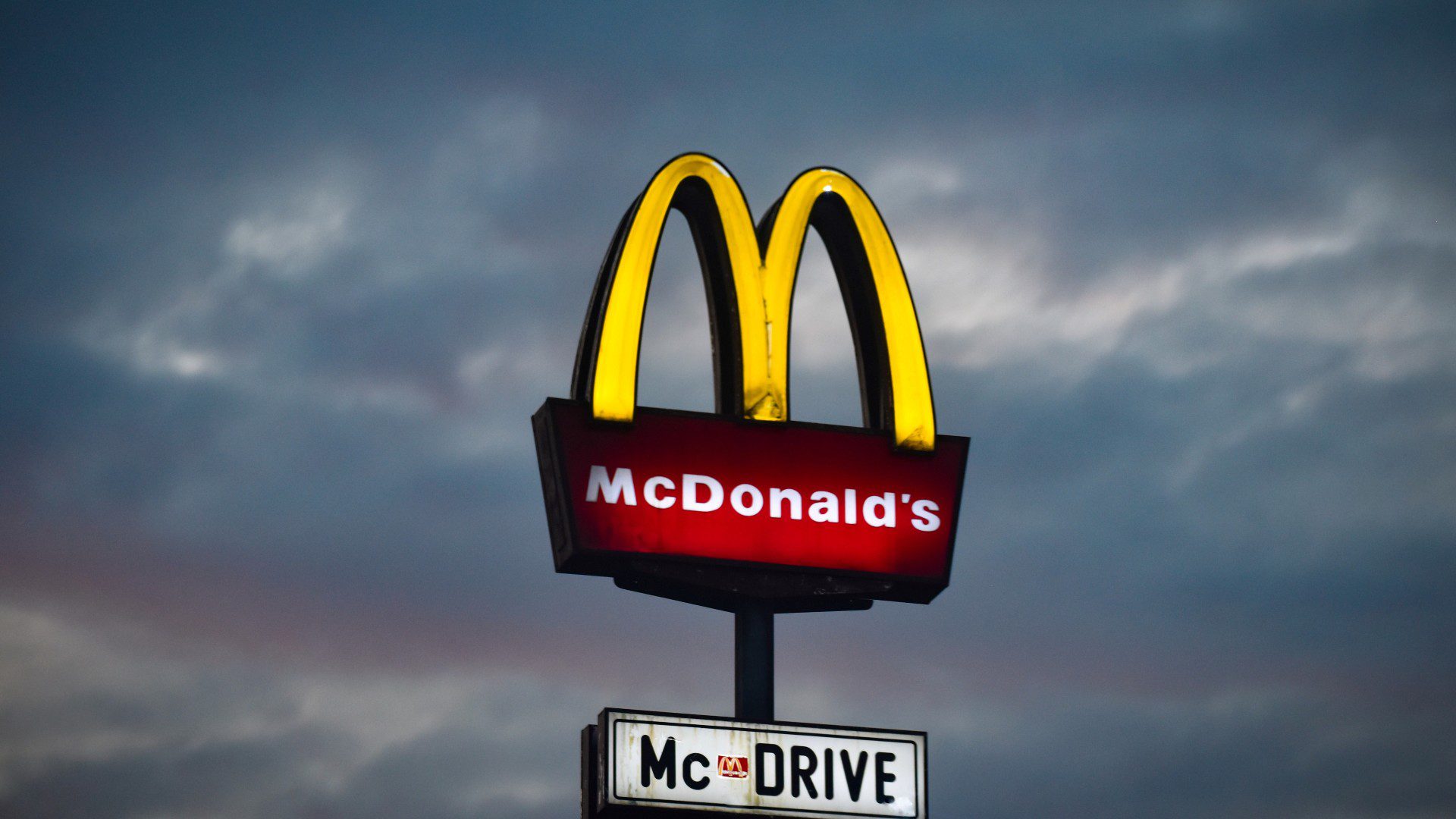 McDonald’s tackles recruitment bottleneck with drive to hire teens