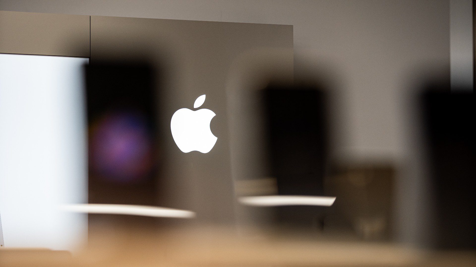 How Apple has avoided mass layoffs (so far) UNLEASH